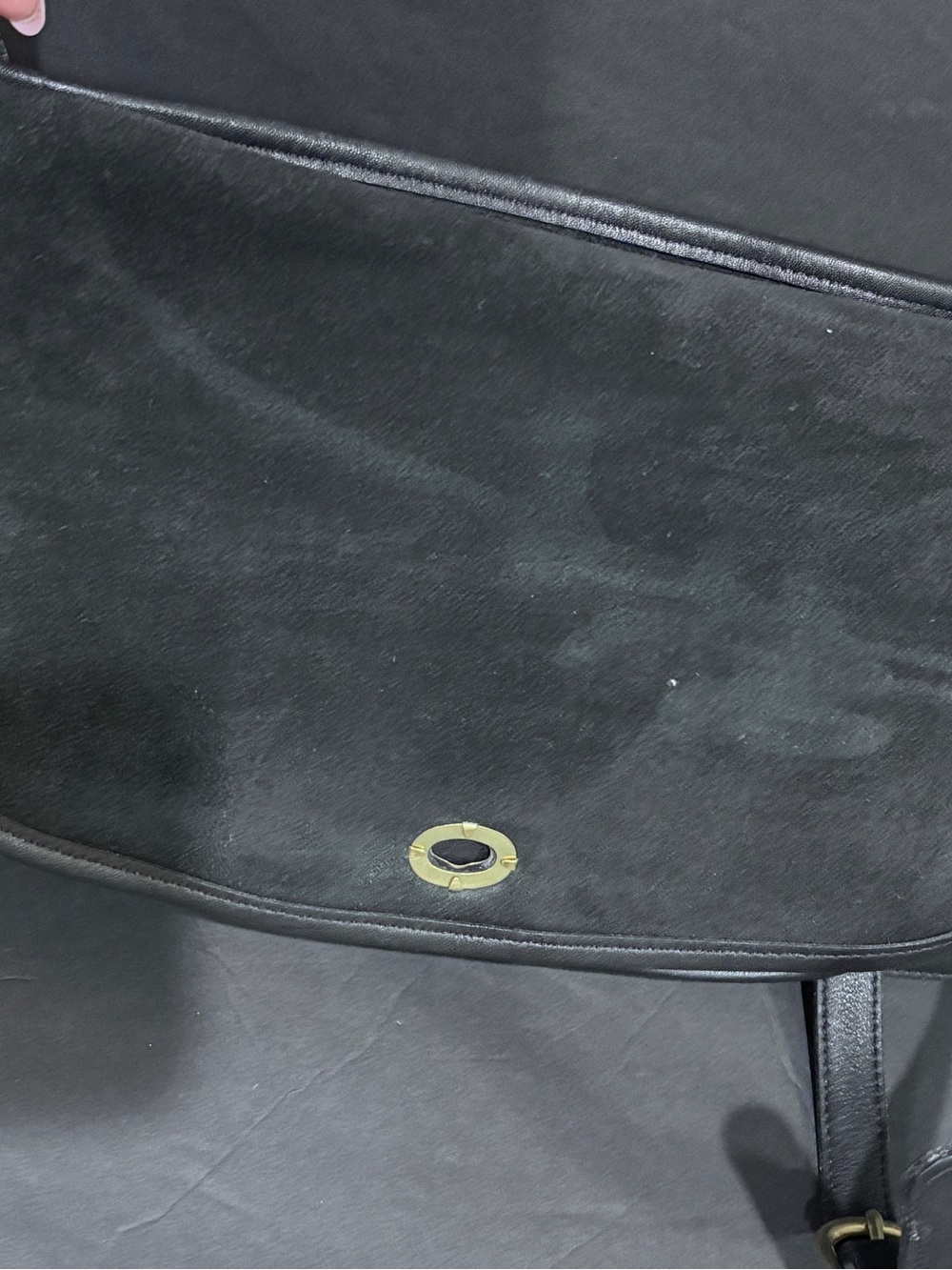 VTG Coach Classic Black Leather City Bag Crossbody Purse Brass 9790 - Picture 9 of 14